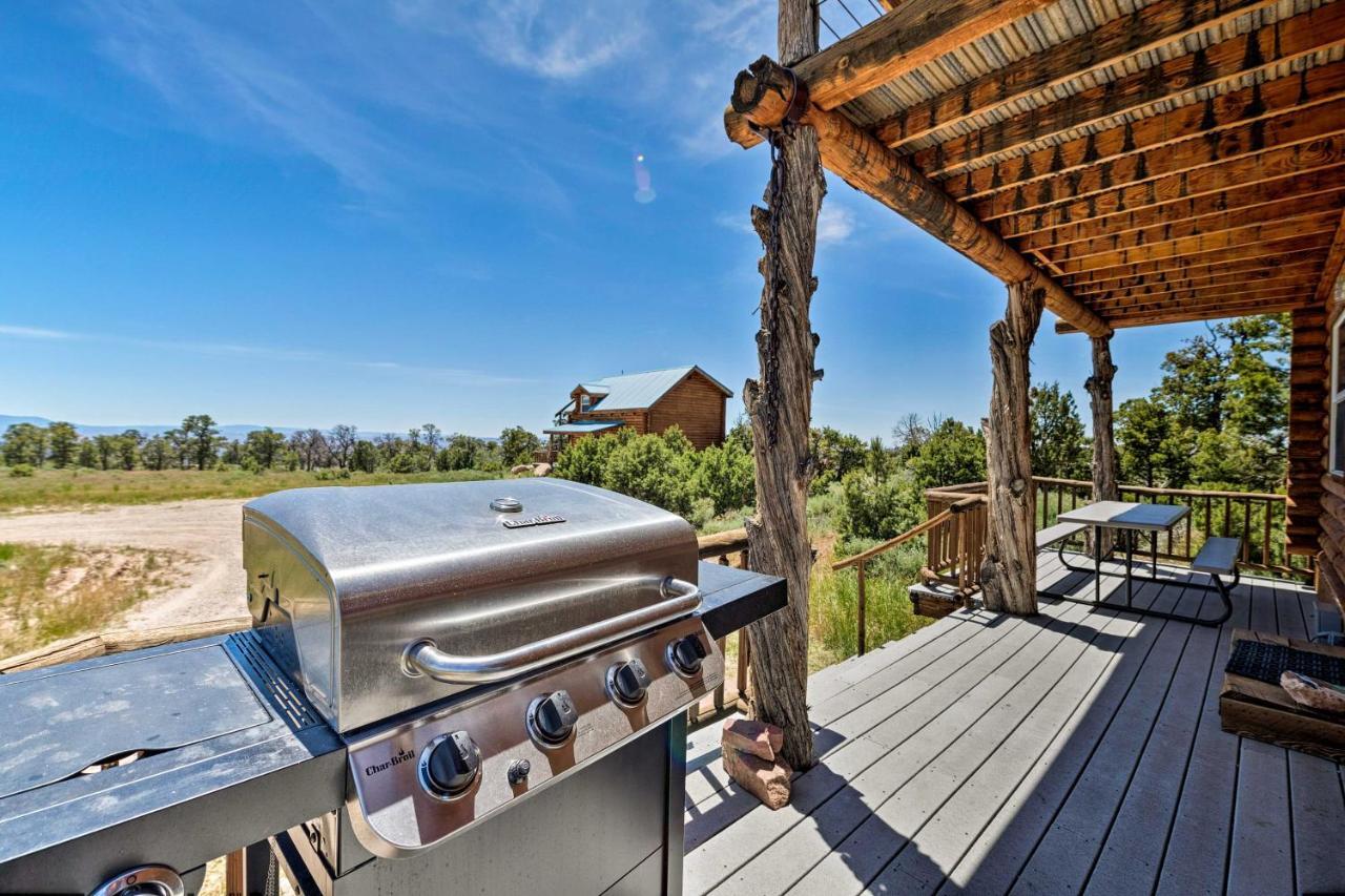Cabin With Fire Pit, Views And Bbq 18 Mi To Moab! Екстериор снимка